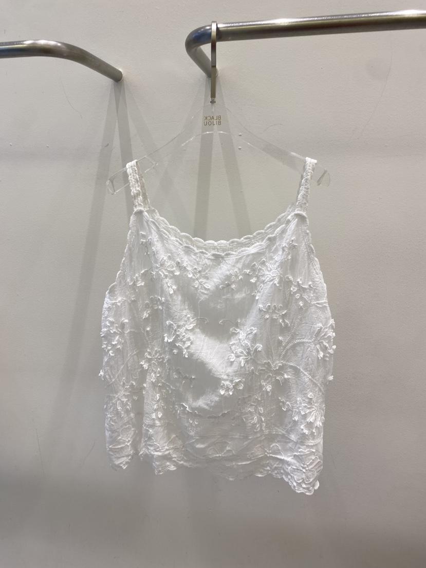 BLACK BIJOU韓國東大門代購女裝新品休閑熱賣吊帶背心花朵BLACK BIJOU吊帶/背心
