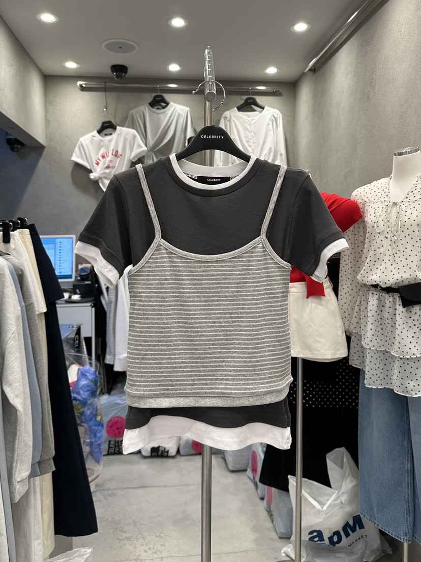 CELEBRITY-A韓國直郵女裝新款26春夏熱賣時尚人氣T恤條紋CELEBRITY-AT恤