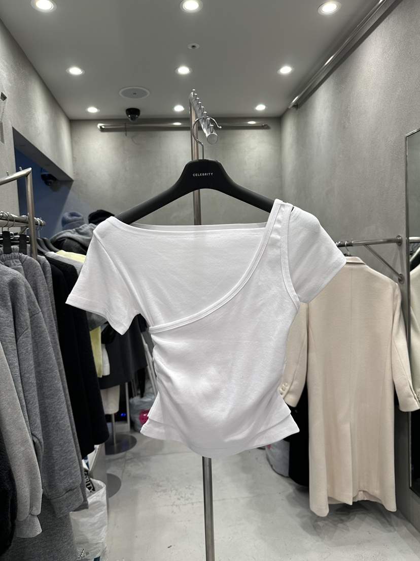 CELEBRITY-A韓國直郵實拍女士新品推薦休閑時尚人氣26春夏T恤CELEBRITY-AT恤
