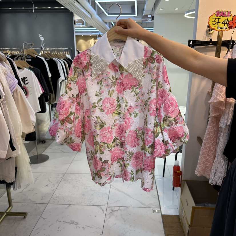 COCO HOLIC韓國代購女士新品休閑人氣襯衫蕾絲衫插肩袖花朵COCO HOLIC襯衫/蕾絲衫