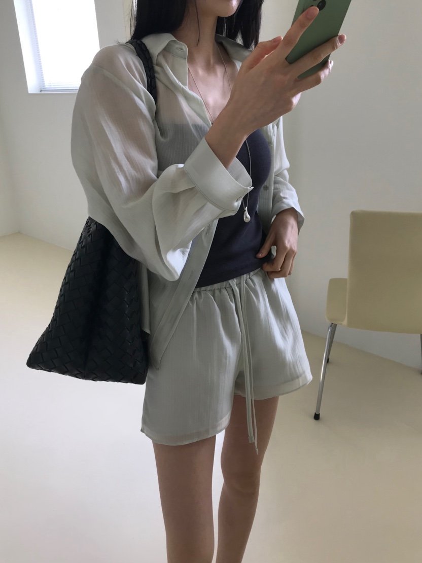 ME MO韓國東大門代購女士新品熱賣推薦襯衫蕾絲衫不含內搭ME MO襯衫/蕾絲衫