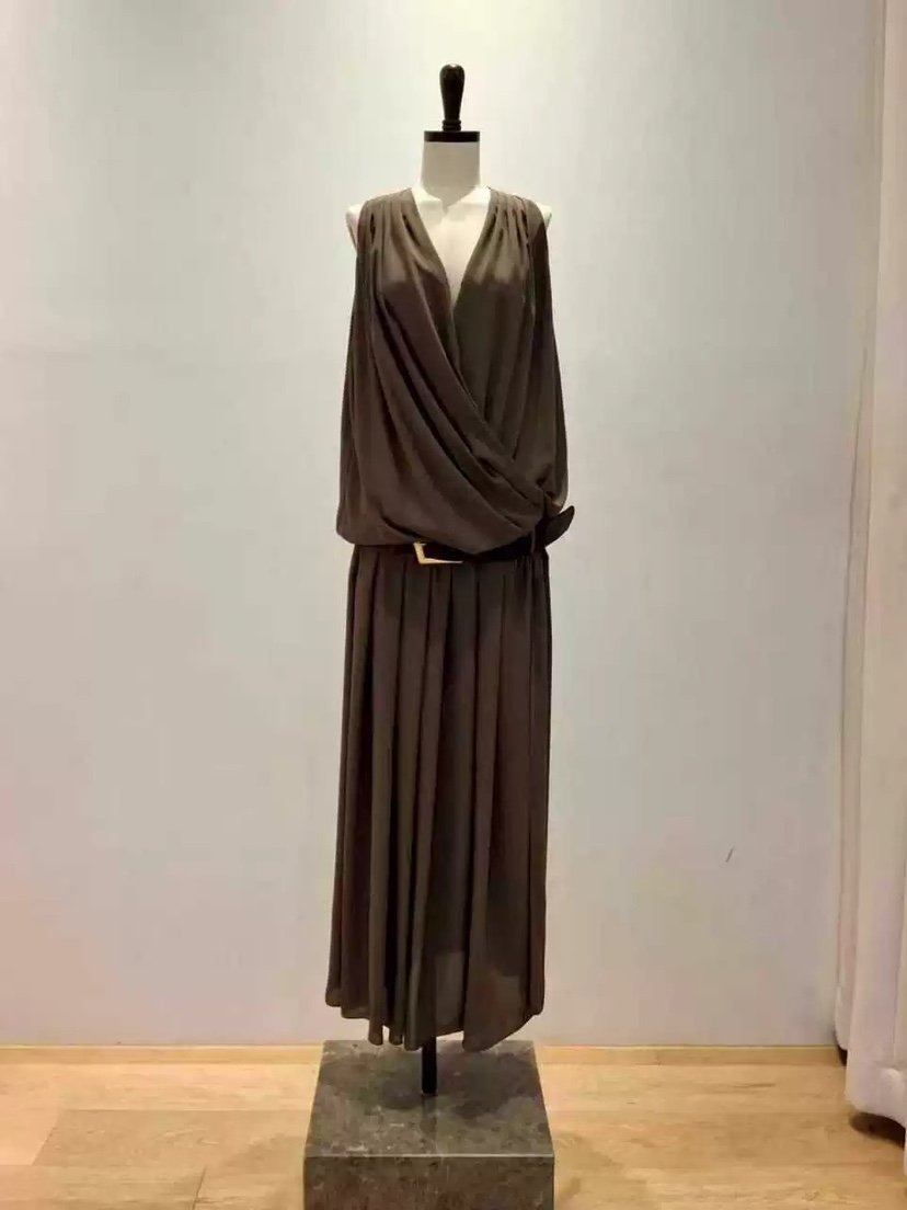 VAN NZILL韓國代購女裝新款人氣熱賣連衣裙不含腰帶系帶VAN NZILL連衣裙