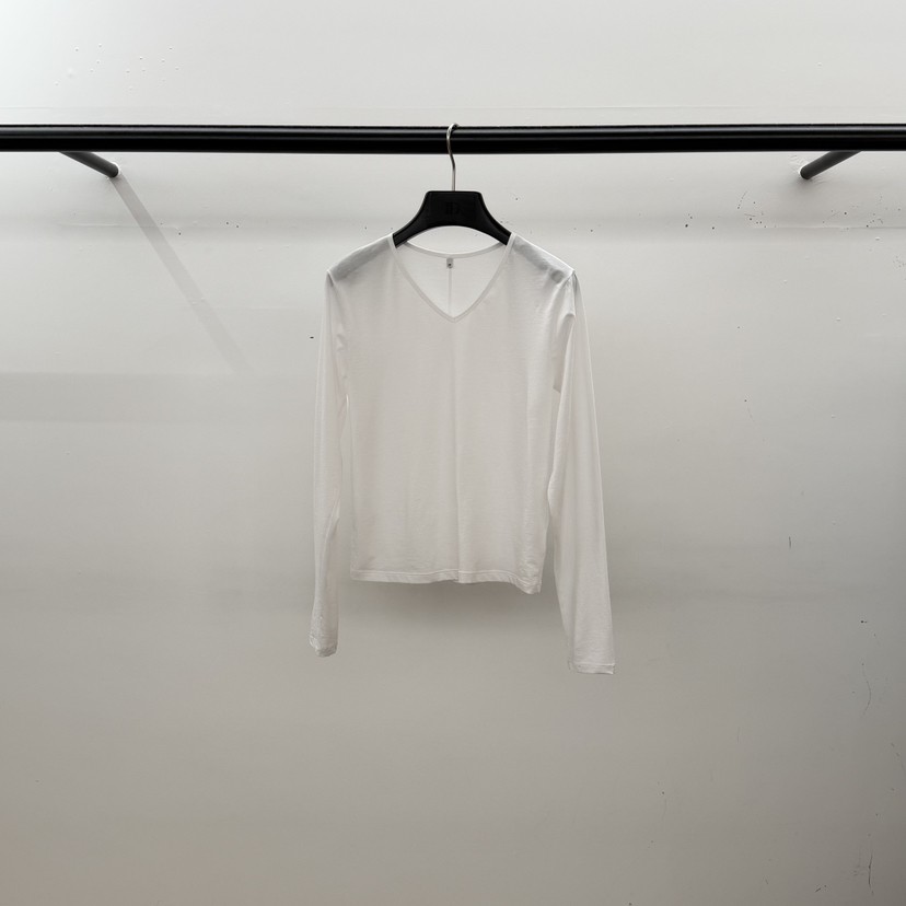 ID韓國直郵女裝新款推薦真品休閑時尚職業26春夏長袖T恤V領ID長袖T恤