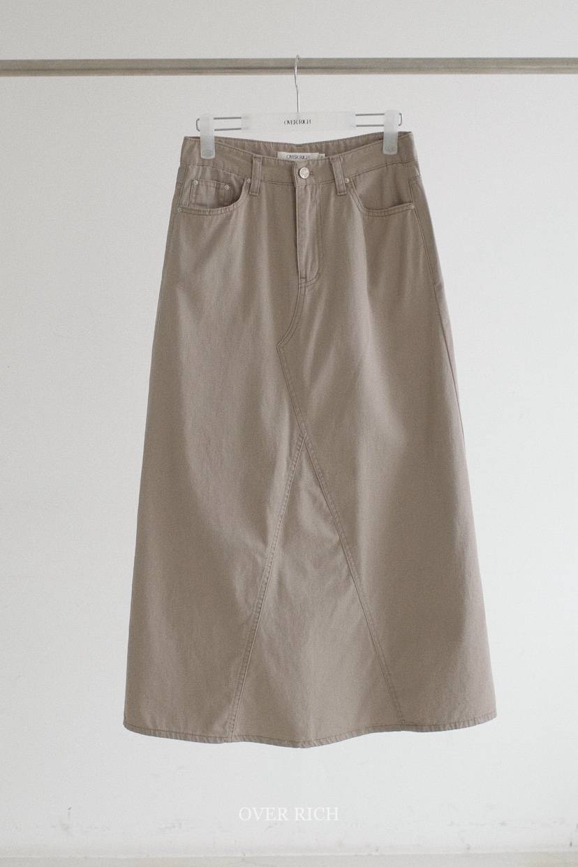 OVER RICH韓國東大門直郵女裝新款時尚26春夏人氣推薦長裙OVER RICH長裙