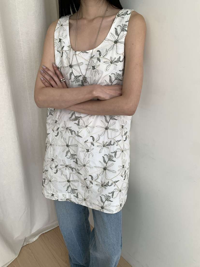 B_GARDER韓國東大門代購女裝新品26春夏休閑時尚連衣裙刺繡B.GARDER連衣裙