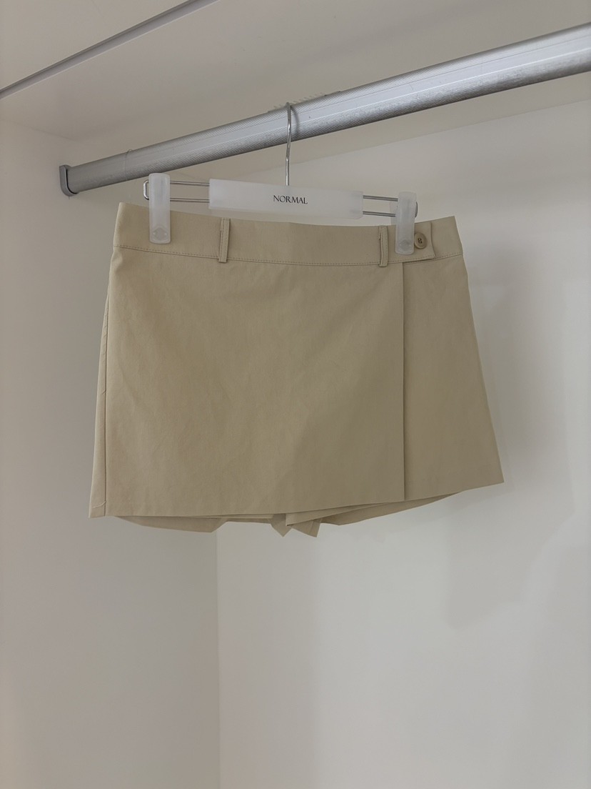 NORMAL韓國直郵實拍女士新款人氣26春夏時尚職業熱賣短褲NORMAL短褲