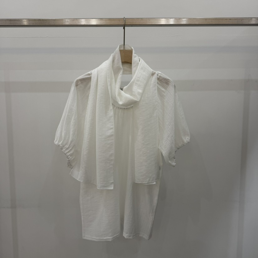 THE EYL韓國東大門直郵女士新款推薦熱賣襯衫蕾絲衫含圍巾THE EYL襯衫/蕾絲衫