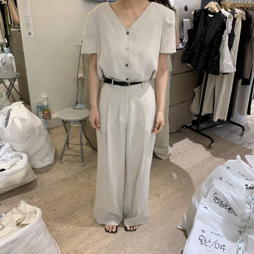 W AND J韓國直郵女士新款時尚熱賣推薦職業套裝不含腰帶W AND J套裝