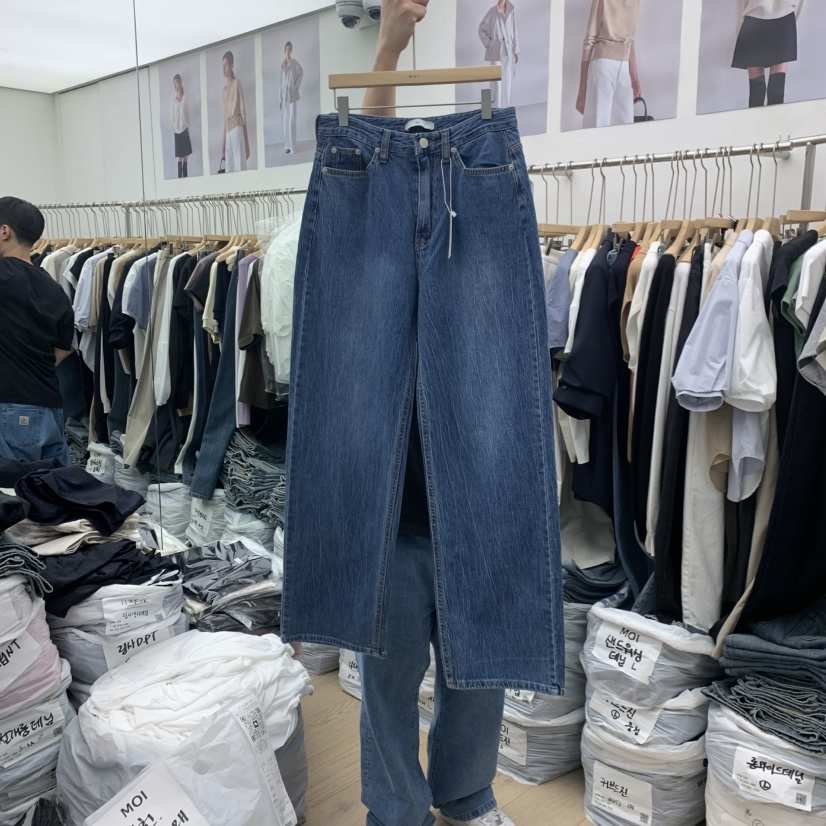 MOI-A韓國直郵實拍女士新款時尚26春夏熱賣人氣職業牛仔褲MOI-A牛仔褲