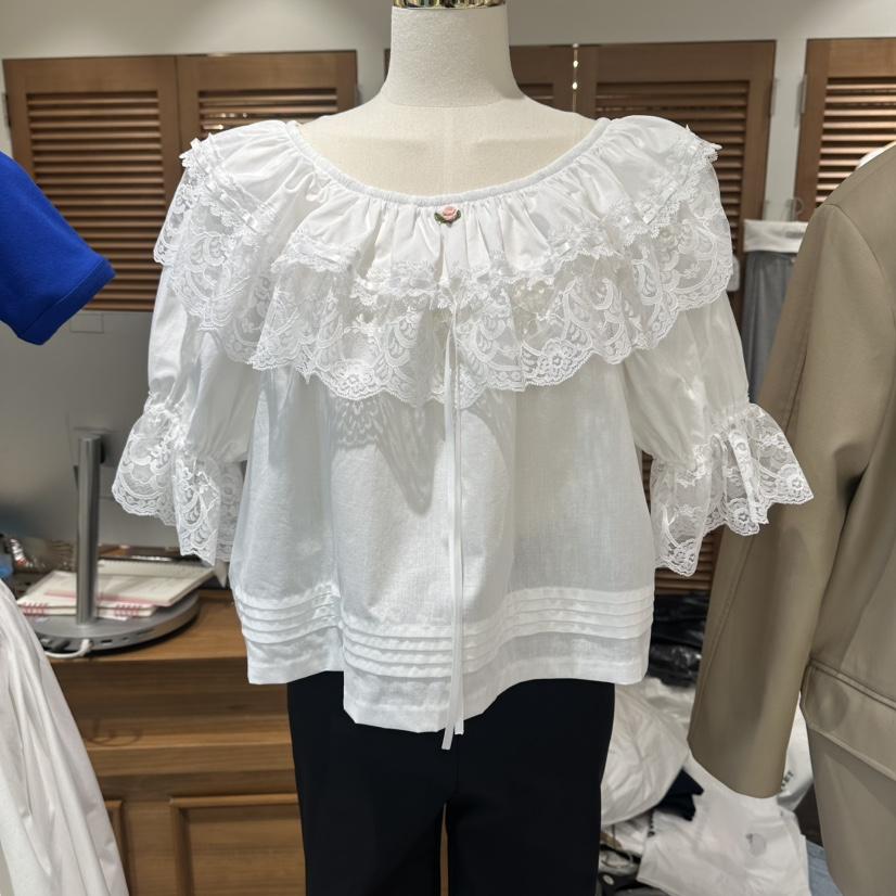 TRES BIEN韓國東大門代購女士新款熱賣推薦襯衫蕾絲衫褶裥TRES BIEN襯衫/蕾絲衫