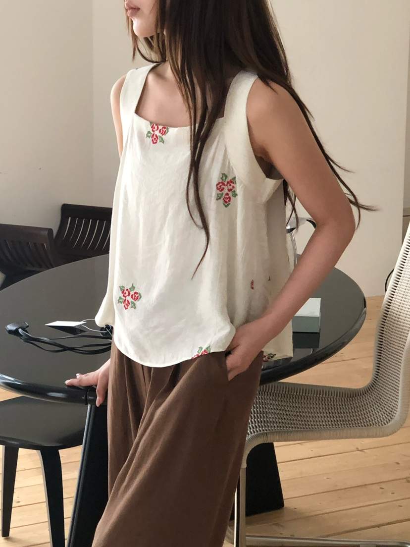 ONDO-P韓國直郵實拍女裝新款推薦休閑熱賣時尚吊帶背心刺繡ONDO-P吊帶/背心