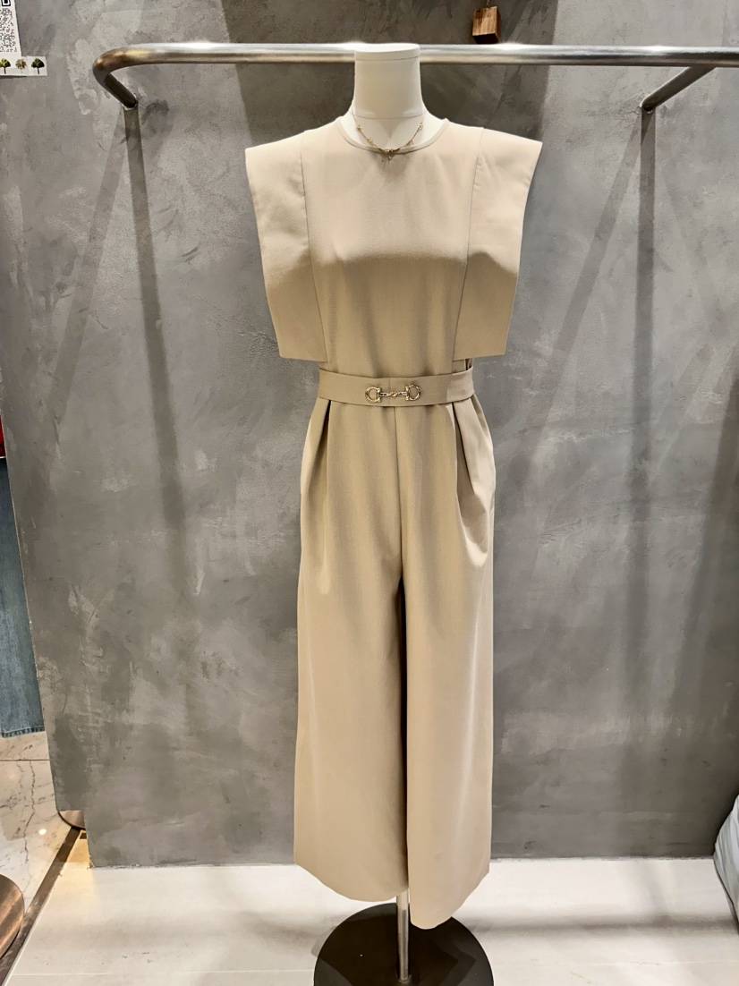 KIFF韓國直郵實拍女裝新款熱賣休閑職業時尚26春夏連體褲KIFF連體褲