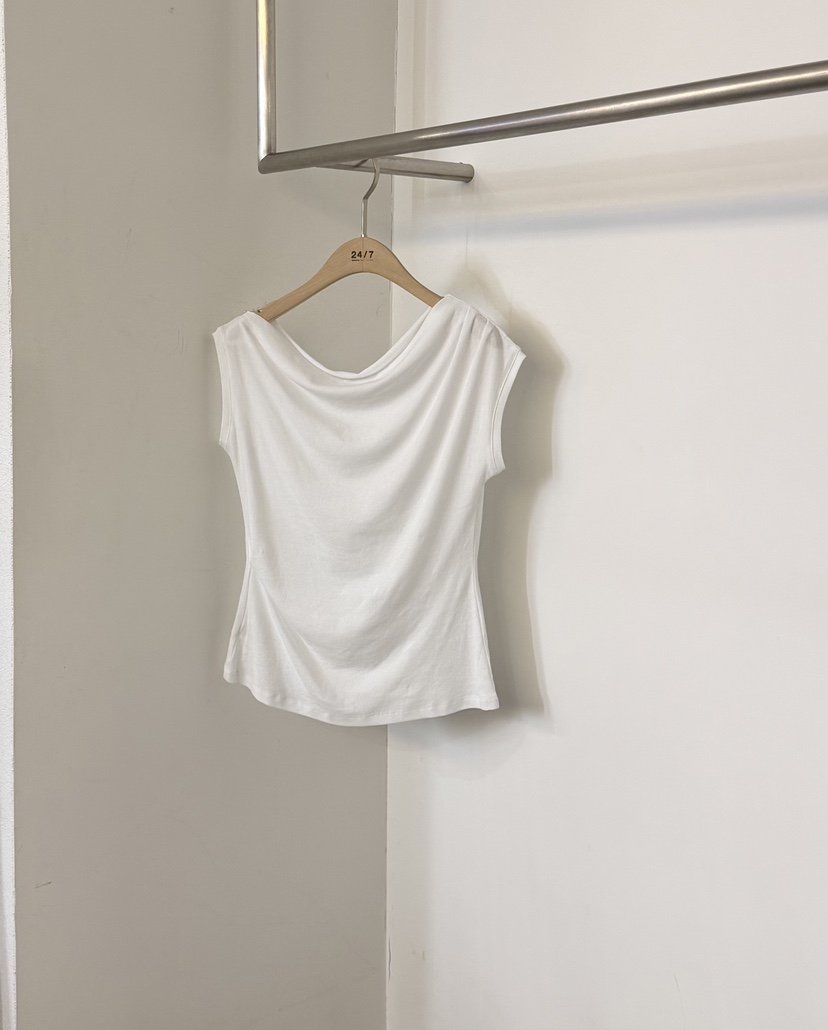 TWENTY FOUR SEVEN24-7韓國東大門代購女裝新品時尚T恤TEWNTY FOUR SEVEN24-7T恤