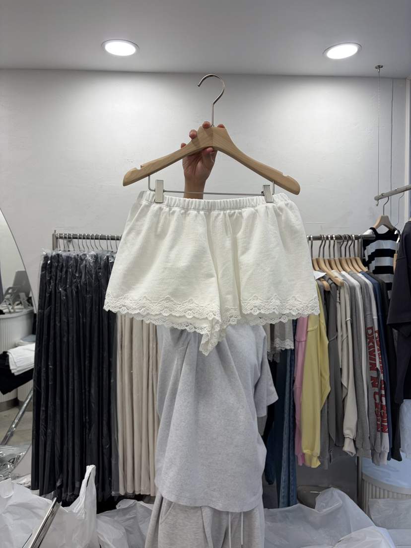 DELICATE韓國東大門直郵女士新款人氣時尚推薦職業休閑短褲DELICATE短褲