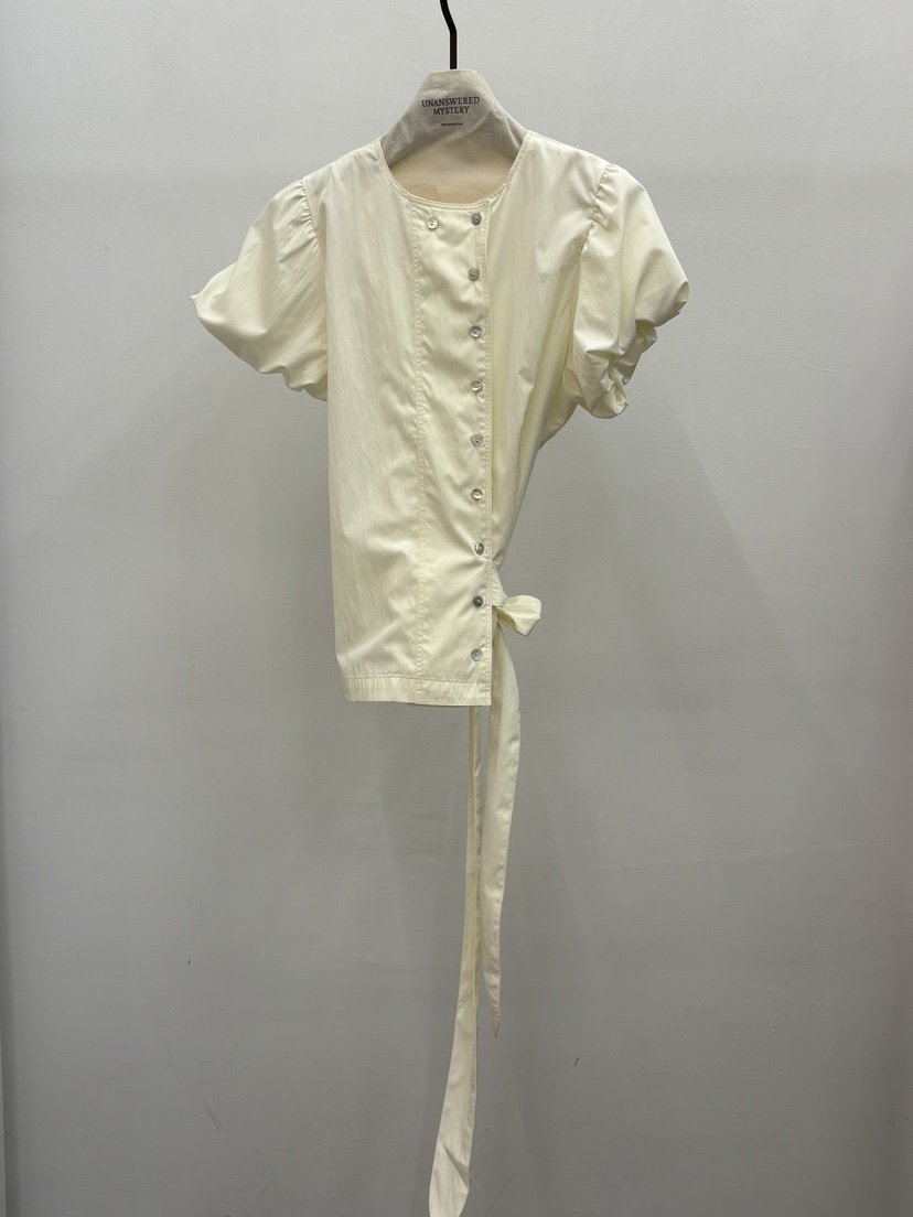 UNANSWERED-MYSTERY/FIFO韓國東大門直郵女裝新品休閑襯衫蕾絲衫泡泡袖UNANSWERED-MYSTERY/FIFO襯衫/蕾絲衫