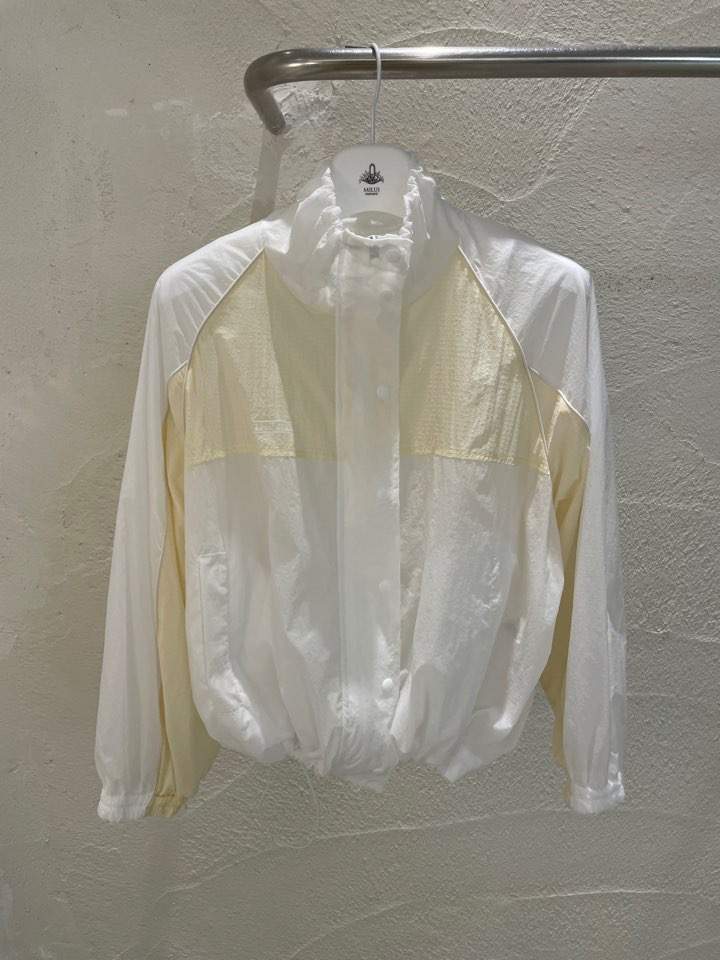 MILUI東大門代購女裝新款推薦人氣職業熱賣26春夏休閑夾克MILUI夾克