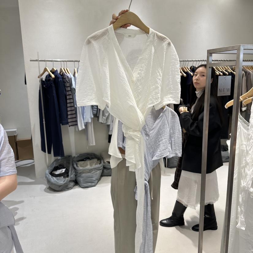 OVU韓國代購女裝新品推薦26春夏人氣時尚職業熱賣襯衫蕾絲衫OVU襯衫/蕾絲衫