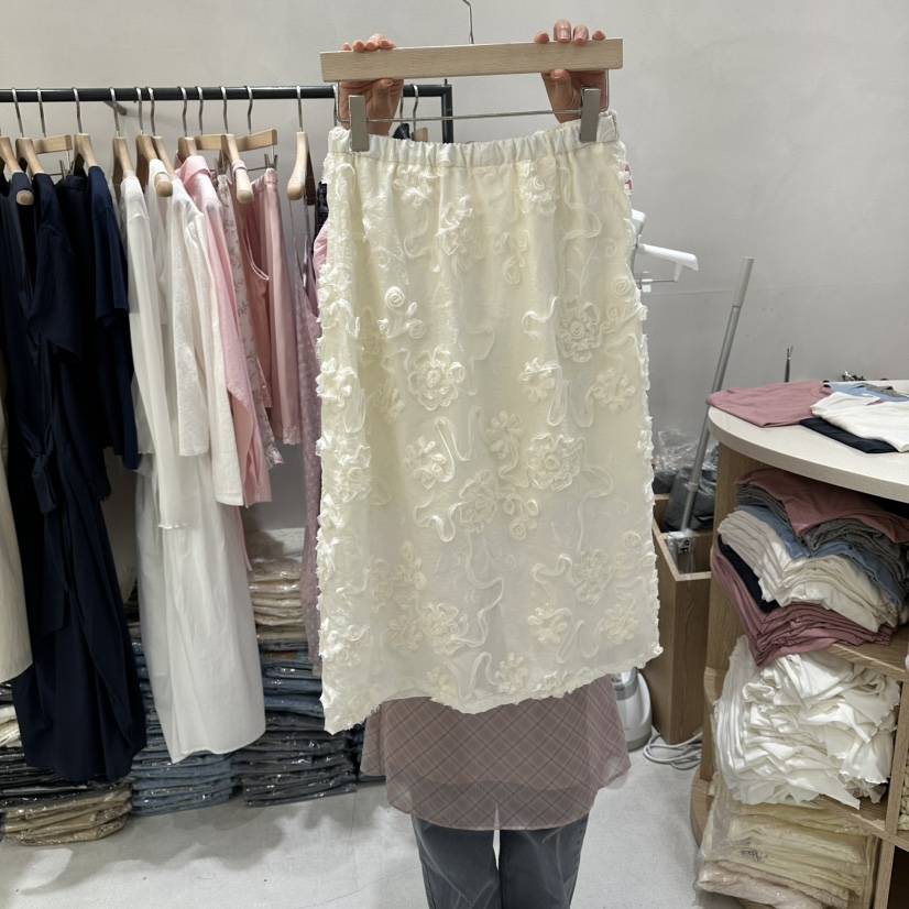 AURA韓國東大門直郵女裝新款26春夏熱賣時尚長裙刺繡雪紡Au ra長裙