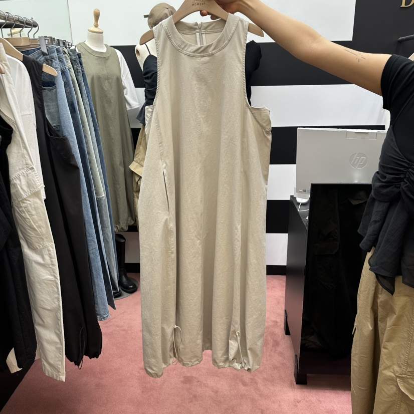 DAILY MOMENT韓國直郵女裝新款人氣時尚推薦休閑職業連衣裙DAILY MOMENT連衣裙