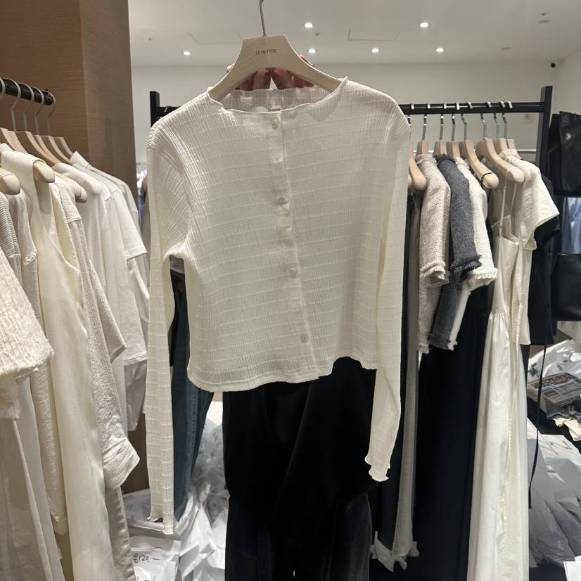 LE BUTTER韓國代購女士新品職業推薦襯衫蕾絲衫百褶開衫LE BUTTER襯衫/蕾絲衫