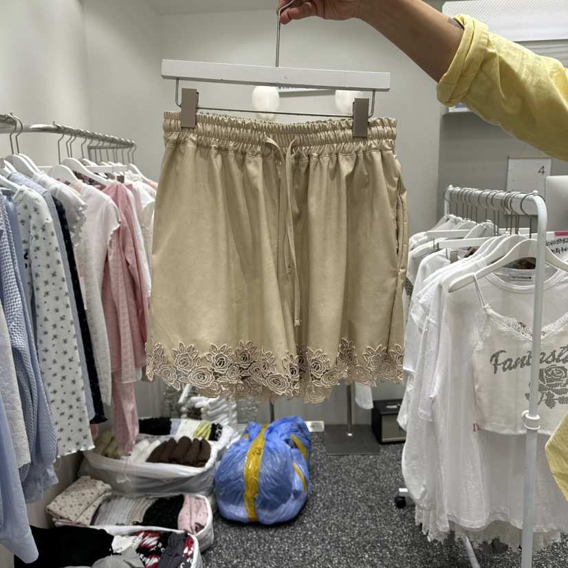 VINTAGE 888韓國東大門代購女裝新款人氣推薦職業短褲皮革VINTAGE888/TRIPLE EIGHT短褲