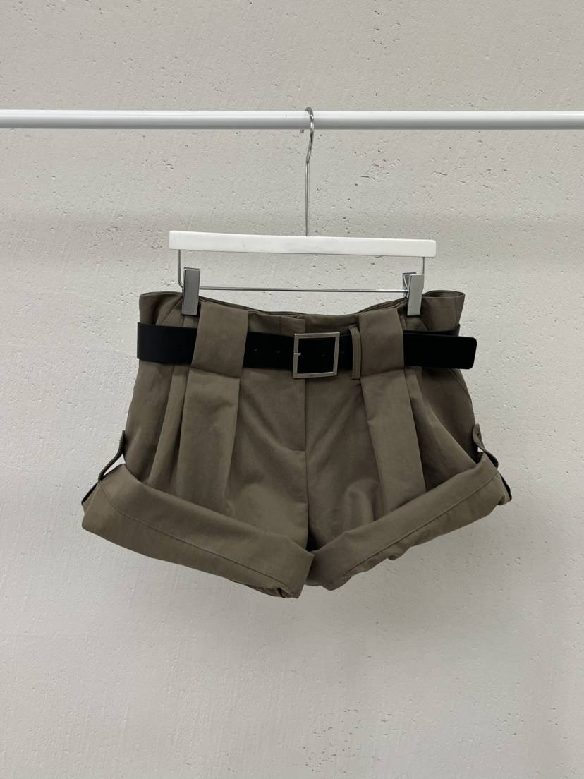 BEAMING SEOUL韓國東大門直郵女士新款26春夏職業熱賣短褲BEAMING SEOUL短褲