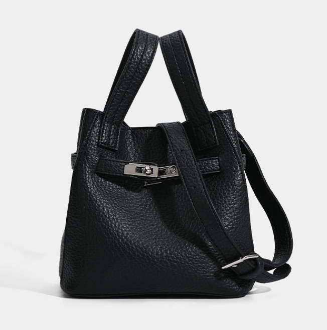 POSH BLUE韓國東大門直郵女裝新品時尚休閑推薦單肩斜跨包POSH BLUE單肩/斜跨包