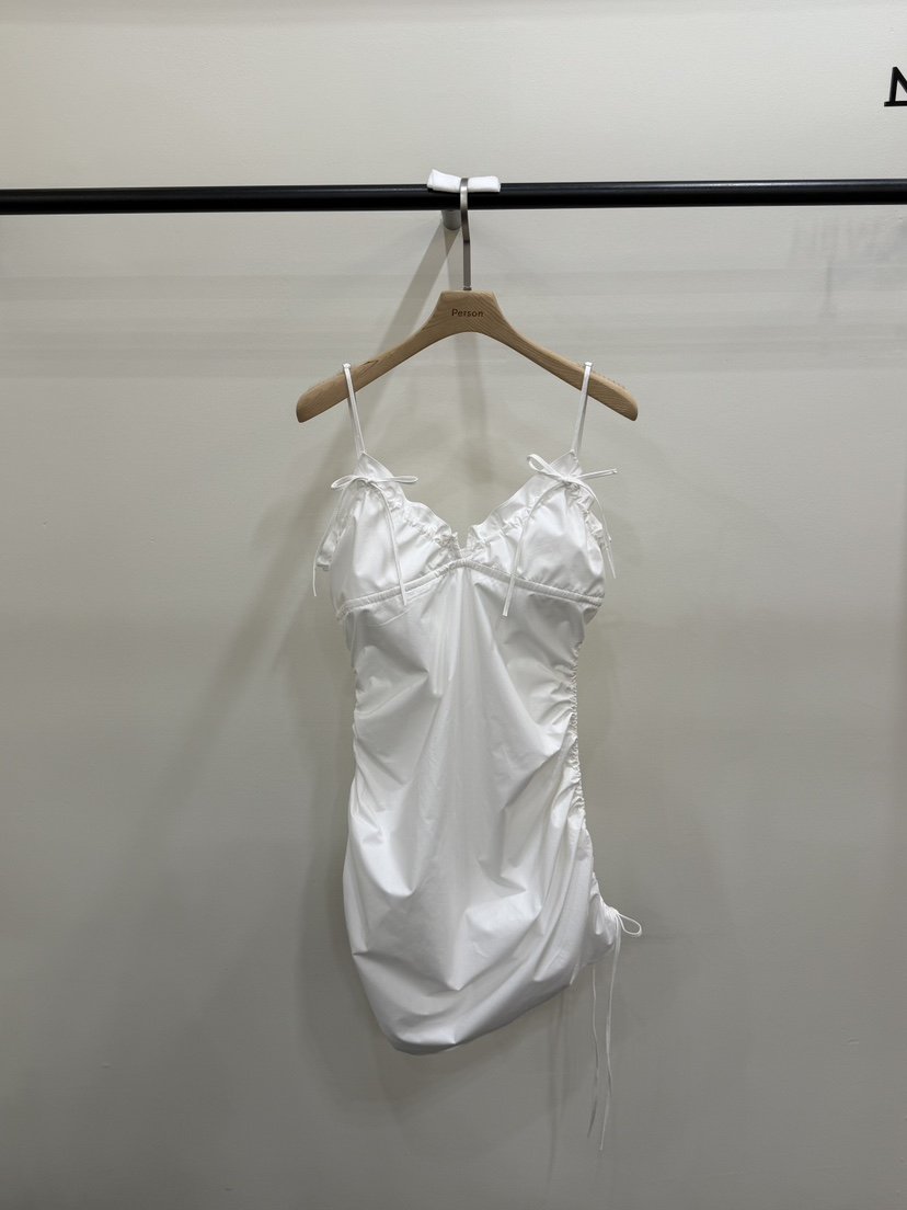 PERSON韓國直郵女裝新款職業熱賣人氣休閑時尚推薦連衣裙PERSON連衣裙