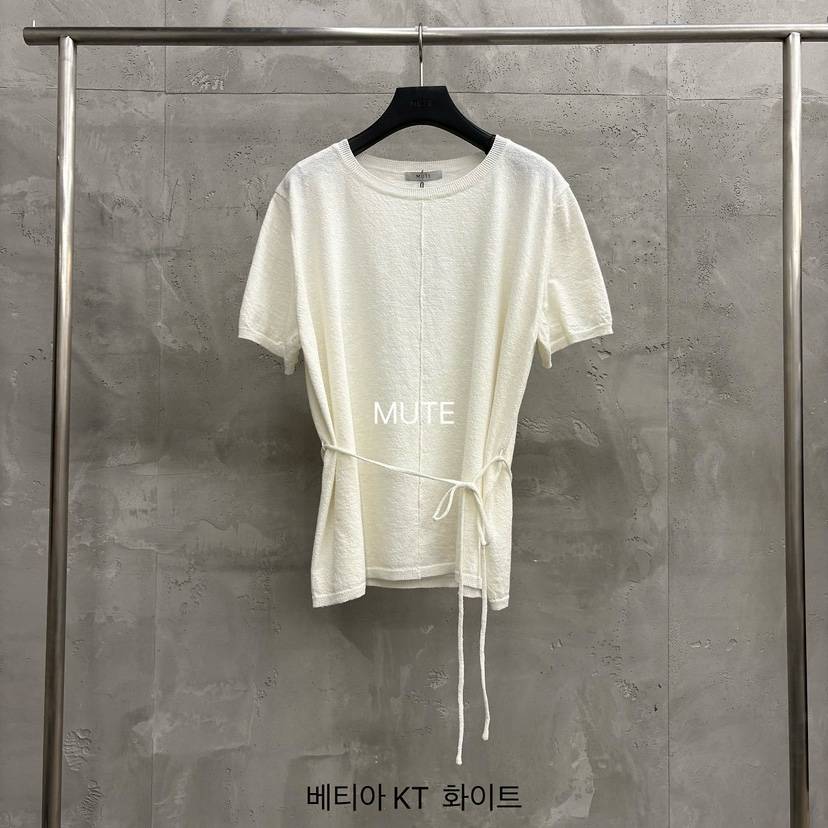 MUTE-P韓國東大門直郵女裝新品職業熱賣人氣推薦T恤含腰繩MUTET恤
