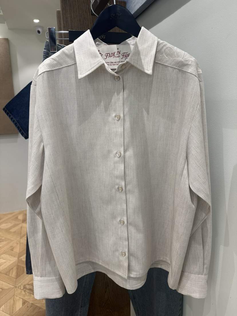 FIFO/UNANSWERED-MYSTERY韓國東大門直郵女裝新品時尚襯衫蕾絲衫FIFO/UNANSWERED-MYSTERY襯衫/蕾絲衫