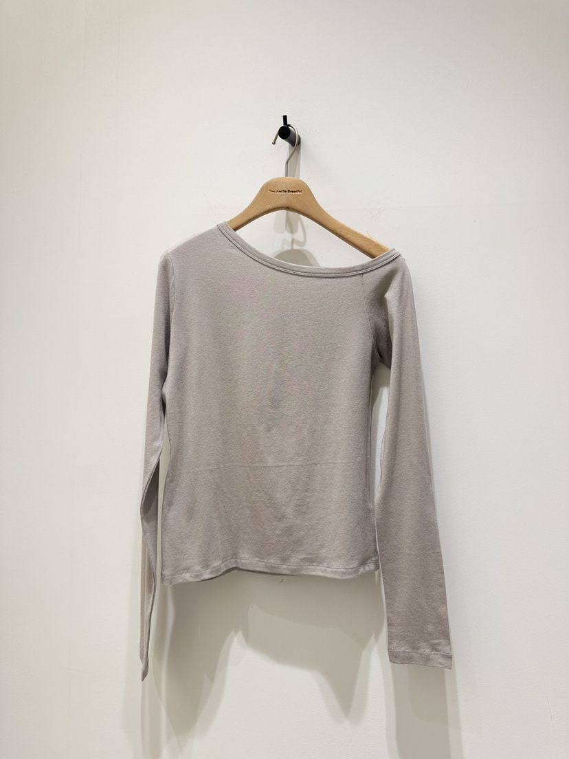 MELTED-P韓國代購女士新品26春夏推薦人氣熱賣時尚長袖T恤MELTED-P長袖T恤