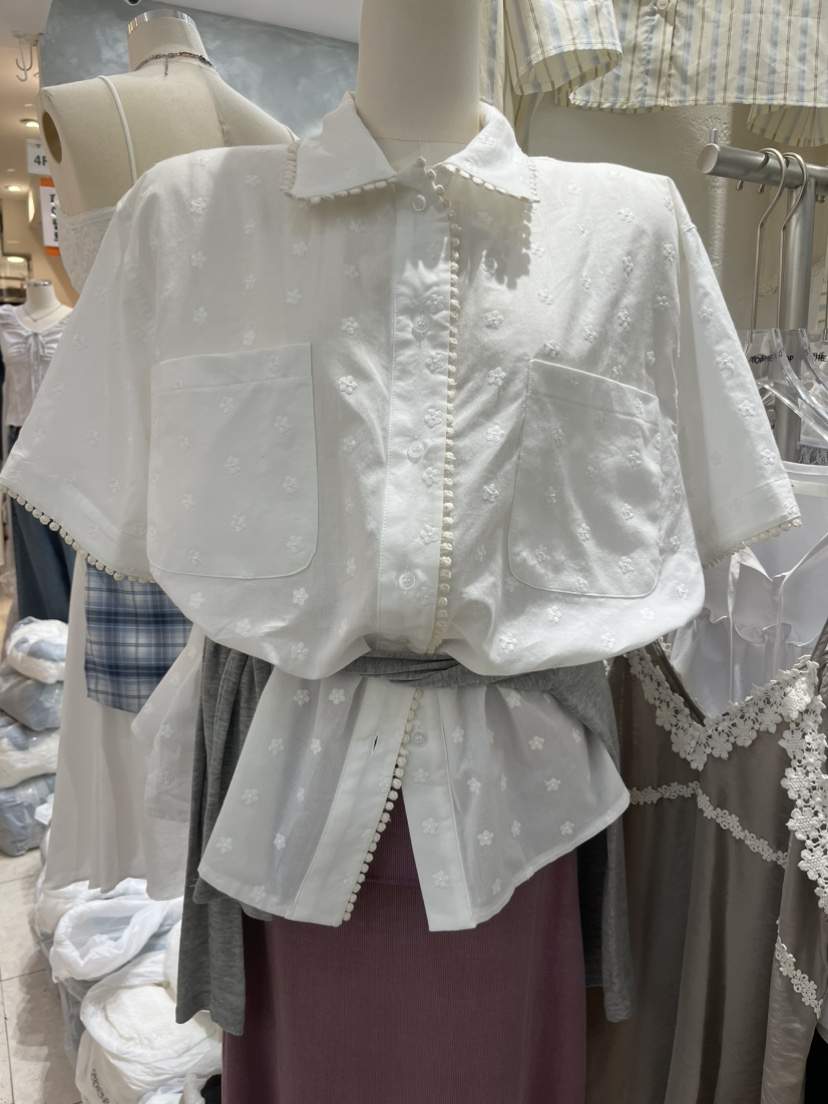 AT THE TOP韓國直郵女士新品熱賣休閑推薦襯衫蕾絲衫刺繡AT THE TOP襯衫/蕾絲衫