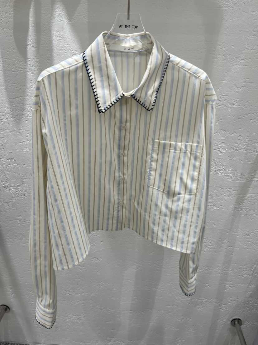 AT THE TOP韓國代購女裝新品時尚熱賣真品襯衫蕾絲衫牛皮AT THE TOP襯衫/蕾絲衫