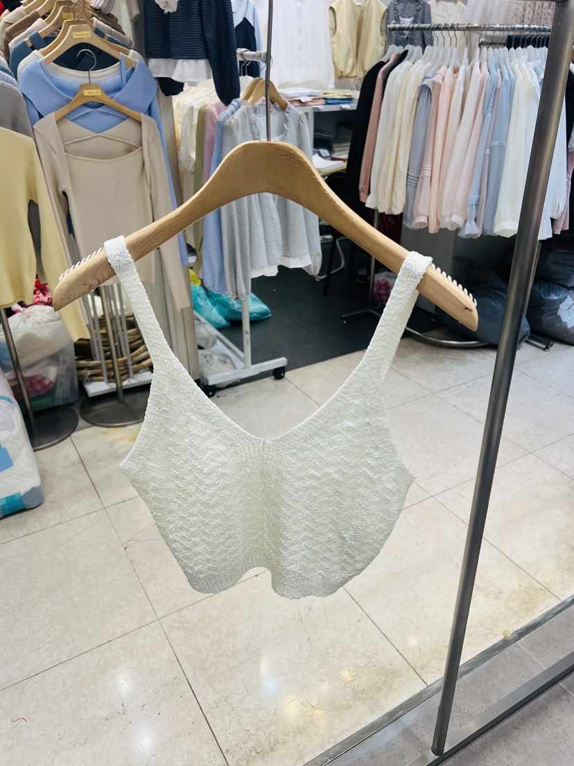 BLACK NOTE東大門實拍女士新款推薦職業真品吊帶背心奶油色BLACK NOTE吊帶/背心