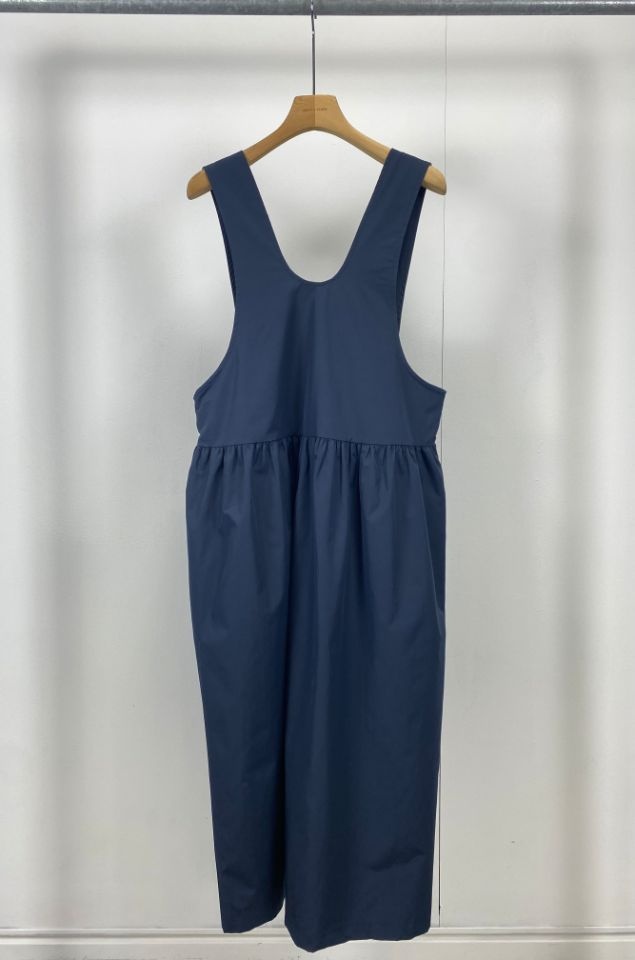 BEETLE STORE韓國直郵女裝新品真品熱賣推薦連衣裙斗篷褶皺BEETLE STORE連衣裙