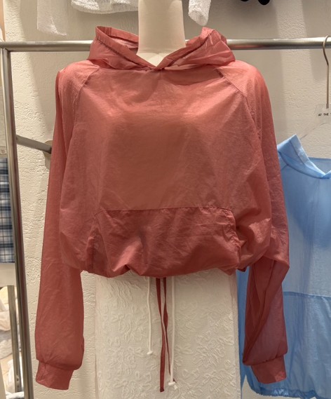 AT THE TOP東大門直郵女士新款熱賣時尚人氣職業推薦衛衣AT THE TOP衛衣