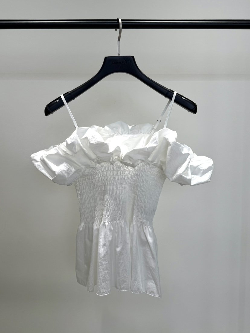 GALERIE NUIT韓國直郵實拍女士新品推薦人氣職業吊帶背心GALERIE NUIT吊帶/背心