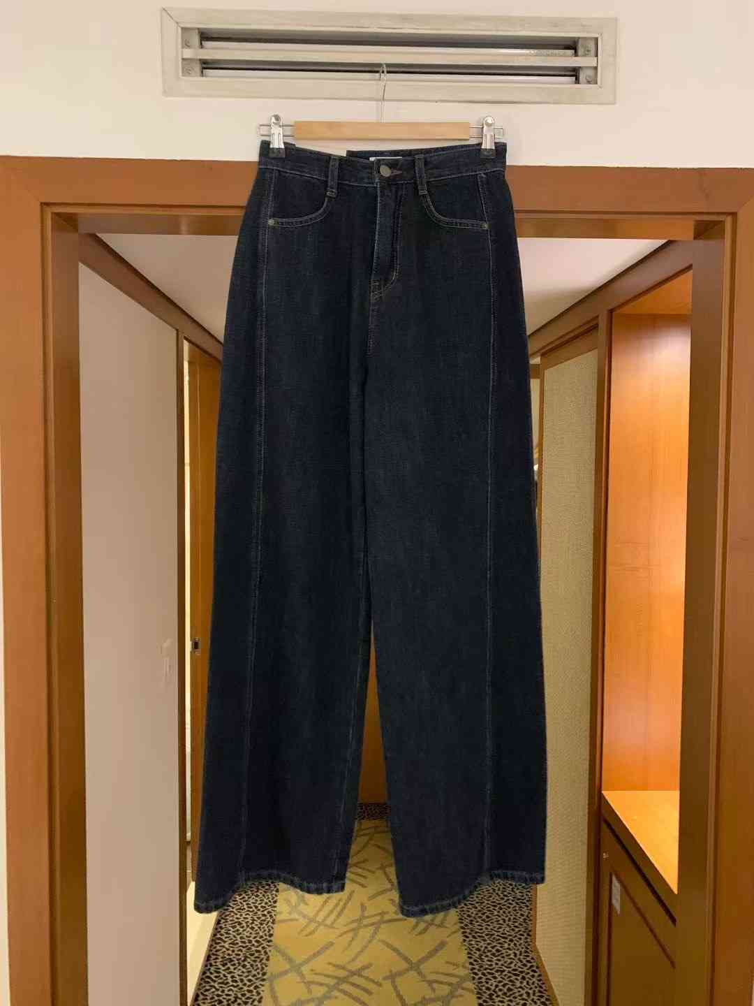 SEPTEMBER ISSUE-셉템버이슈-T韓國東大門直郵女裝新款人氣牛仔褲SEPTEMBER ISSUE牛仔褲