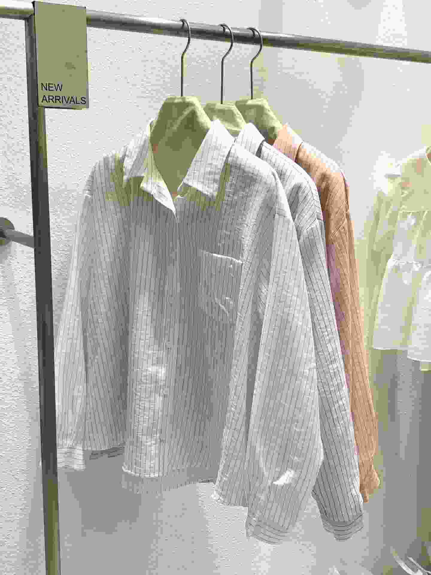 AND韓國直郵實拍女裝新款時尚休閑26春夏人氣職業襯衫蕾絲衫AND襯衫/蕾絲衫