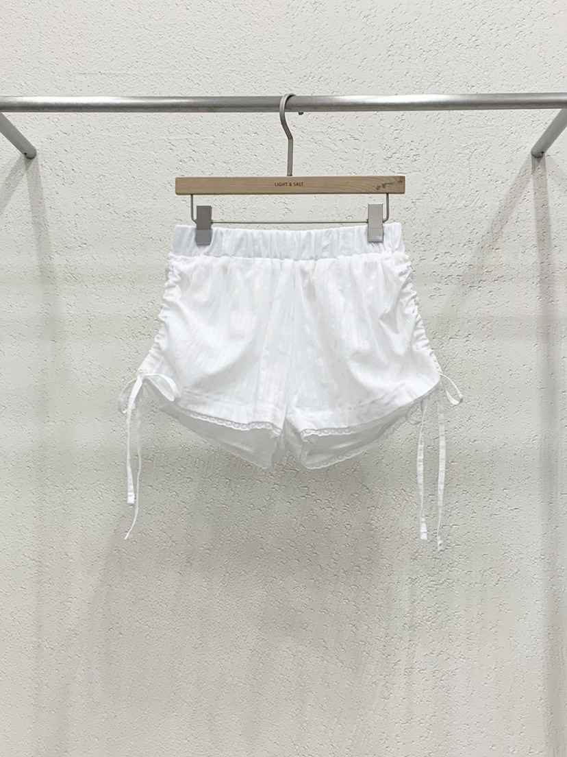 LIGHT AND SALT韓國東大門直郵女士新品時尚短褲喇叭形LIGHT AND SALT短褲