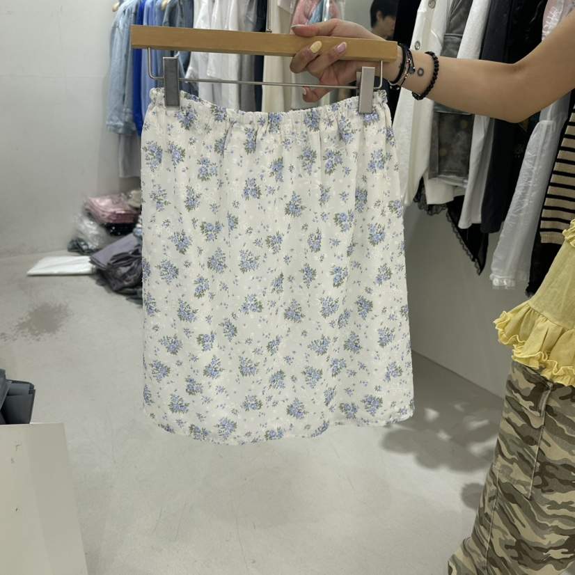 REPELLER韓國直郵實拍女士新款人氣半身裙中短裙刺繡花朵REPELLER半身裙/中短裙
