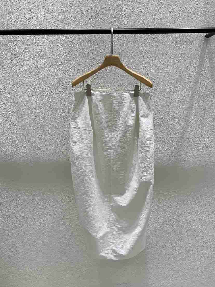 LUCY SALON韓國東大門代購女士新款推薦人氣職業26春夏長裙LUCY SALON長裙