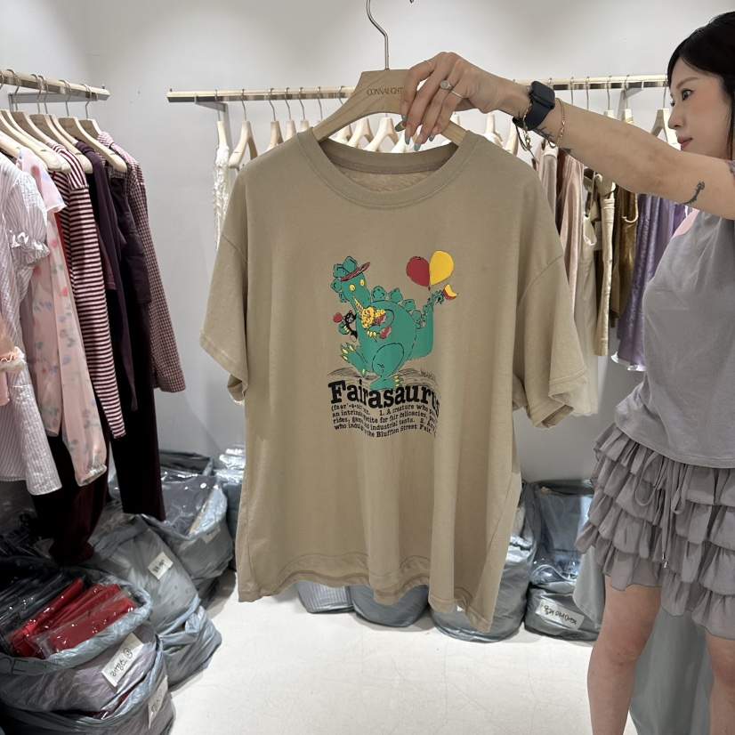 CONNAUGHT/DAILYJUD韓國東大門直郵女士新品職業時尚T恤CONNAUGHT/DAILYJUDT恤