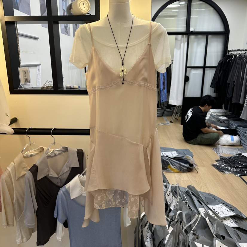 ARR韓國東大門直郵女士新款職業時尚26春夏連衣裙不含項鏈ARR連衣裙