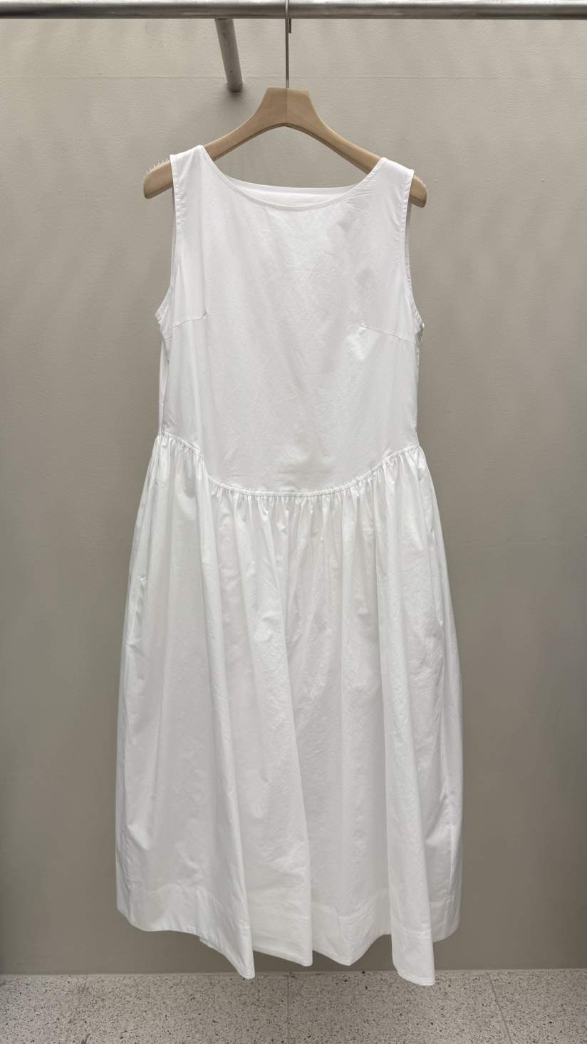 EOOB/LAMEREI韓國代購女裝新款休閑熱賣職業推薦連衣裙船領EOOB/LAMEREI連衣裙