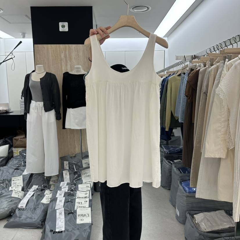 WRITTEN BY韓國直郵女裝新品時尚休閑人氣推薦職業吊帶背心WRITTEN BY吊帶/背心