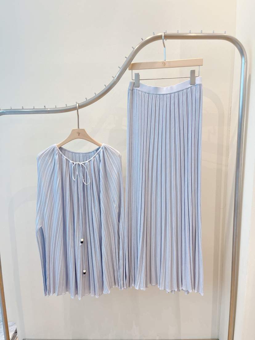 OVE韓國東大門直郵女裝新款職業人氣26春夏推薦套裝套裝褶裥OVE套裝