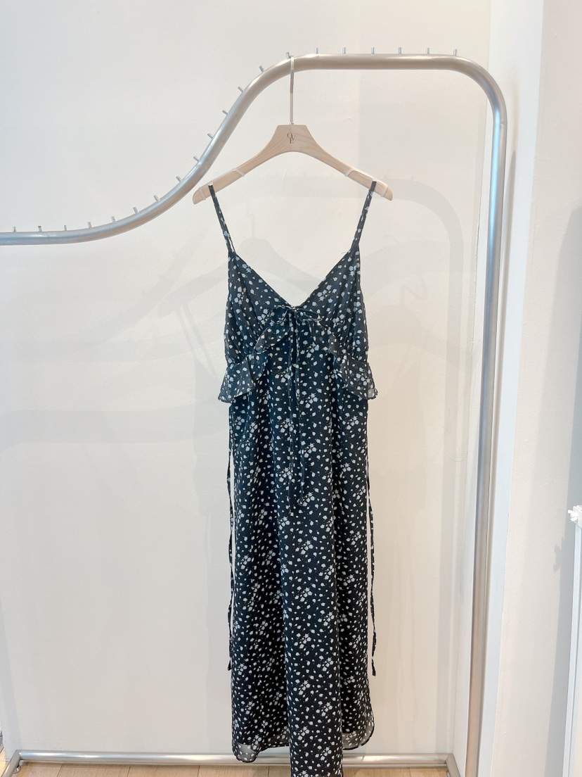 OVE韓國東大門直郵女裝新品推薦時尚休閑熱賣人氣職業連衣裙OVE連衣裙