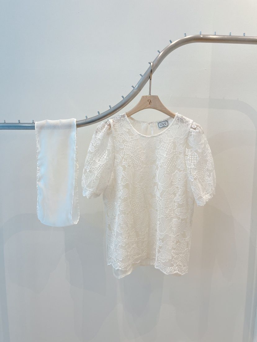 OVE韓國直郵實拍女裝新款26春夏熱賣休閑襯衫蕾絲衫含圍巾OVE襯衫/蕾絲衫