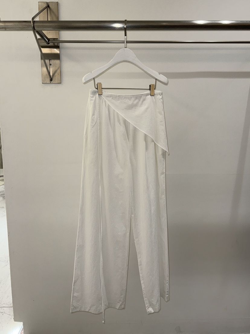 VIVE韓國東大門代購女裝新款時尚人氣推薦26春夏長裙含圍巾VIVE長裙